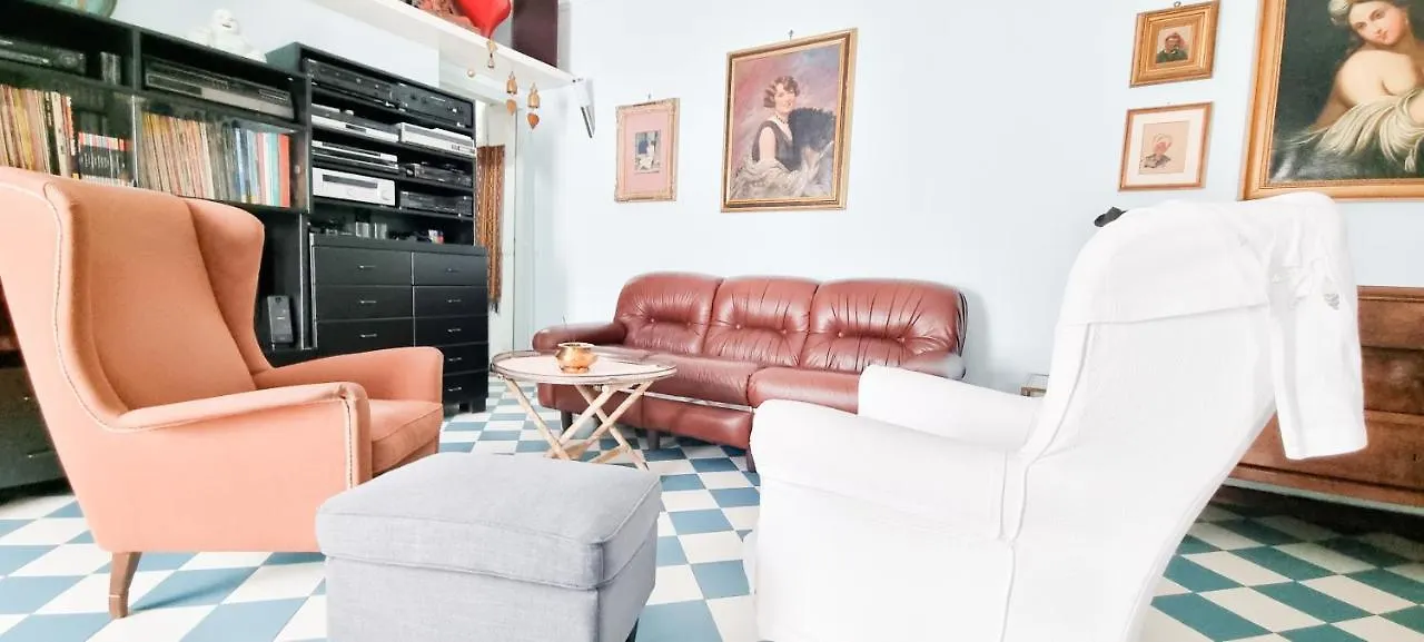 Joivy Vintage And Gorgeous 2-Bed Flat Near Sforzesco Castle Apartman Milánó Olaszország